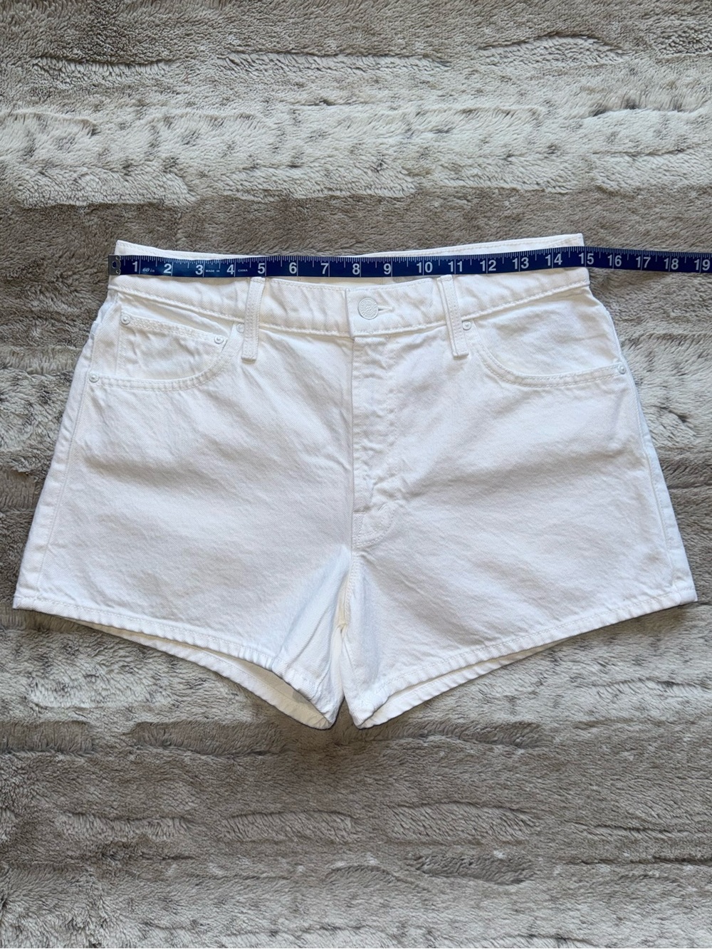 MOTHER The Dodger Denim Shorts in Picket Fence Size 27 - Picture 8 of 16